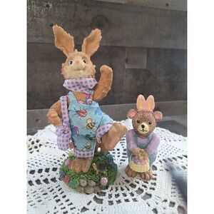 Resin Figure A Rabbit In Overalls and A Small Bear (Claire's 97) In Bunny Ears